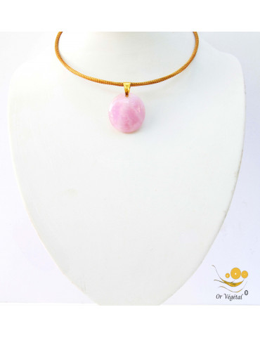 Collier cerclé en or végétal avec un pendentif  en quartz rose